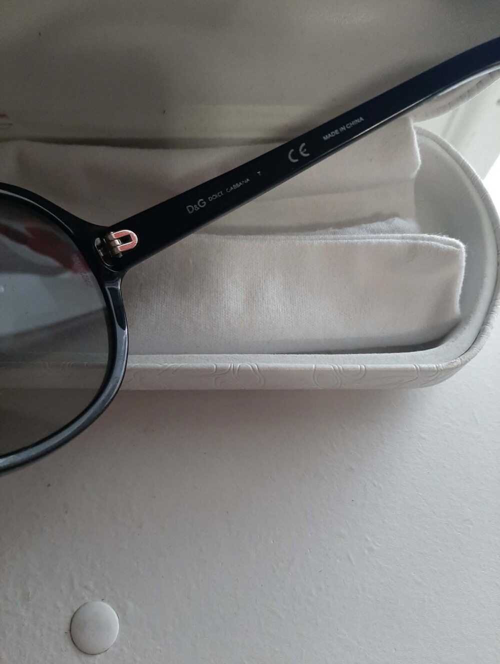DOLCE & GABBANA Black🕶Oversized Sunglasses - Picture 4 of 9